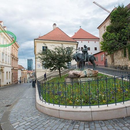Apartment With A View Zagreb - Center エクステリア 写真