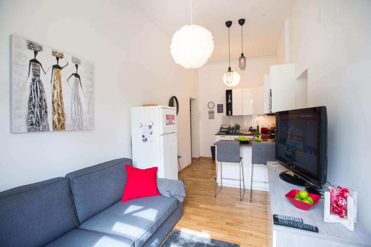 Apartment With A View Zagreb - Center エクステリア 写真